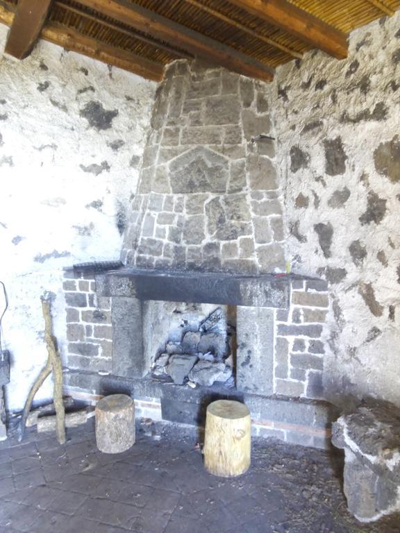 Il Giardino Di Leoca Bed & Breakfast Nicolosi Dış mekan fotoğraf